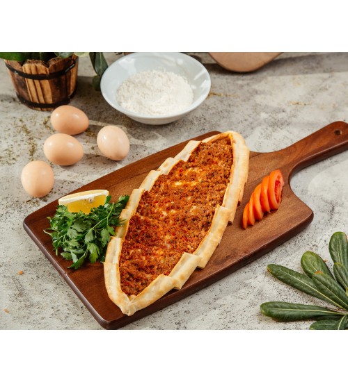 Kıymalı Pide